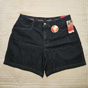 LIKE NEW Lee Comfort Fit Shorts Size 16 Just Below the Waist Dark Denim